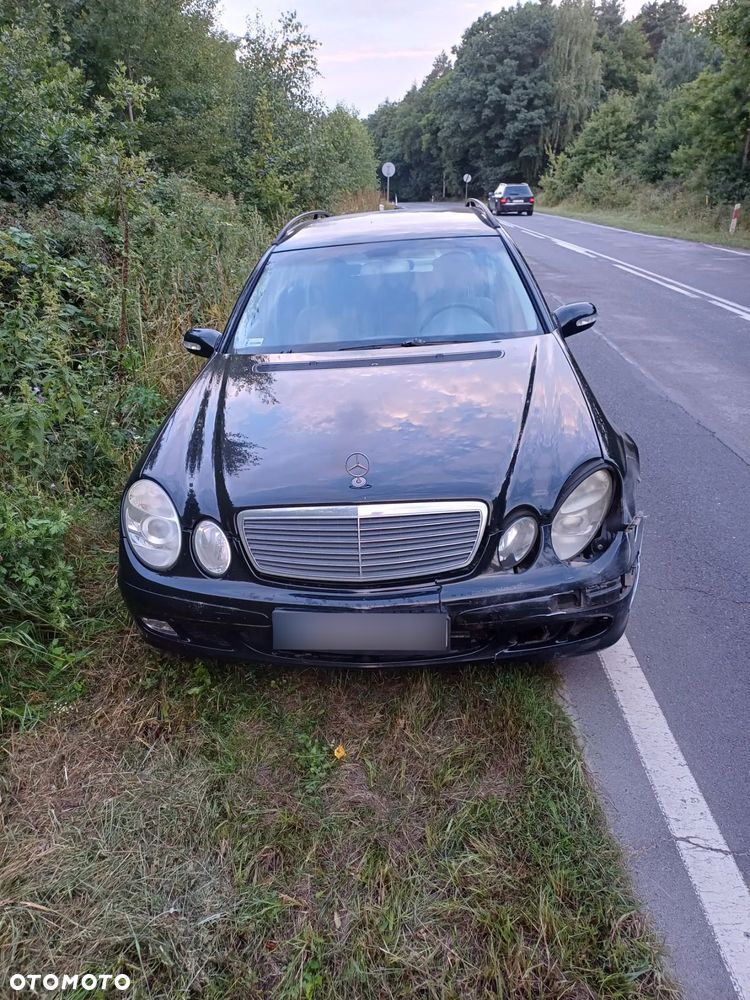 Mercedes-Benz Klasa E 220 CDI T Classic - 1