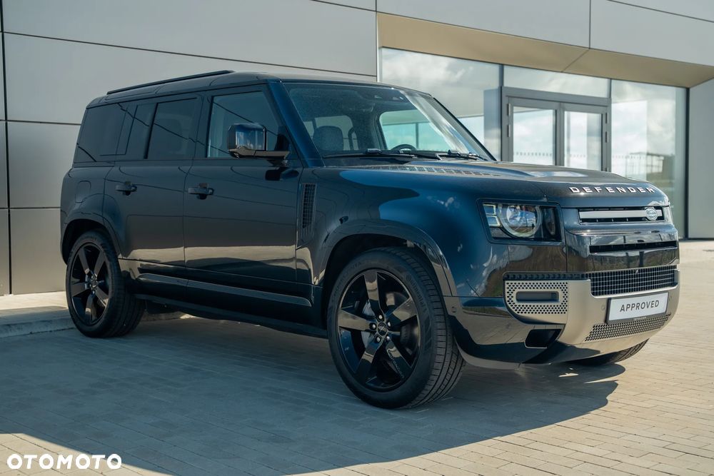 Land Rover Defender - 2