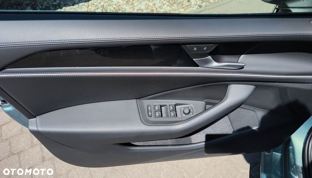 Volkswagen Passat - 23