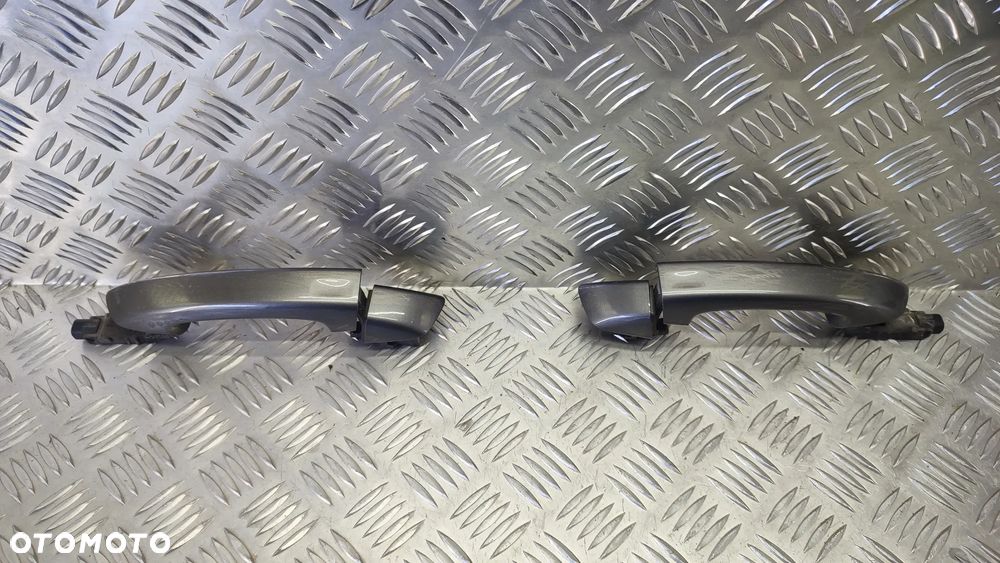 VW TOUAREG 7P II 10-18 KLAMKA KEYLESSGO KESSY LM7W PRAWA 7P6837206F LEWA 7P6837205F - 2