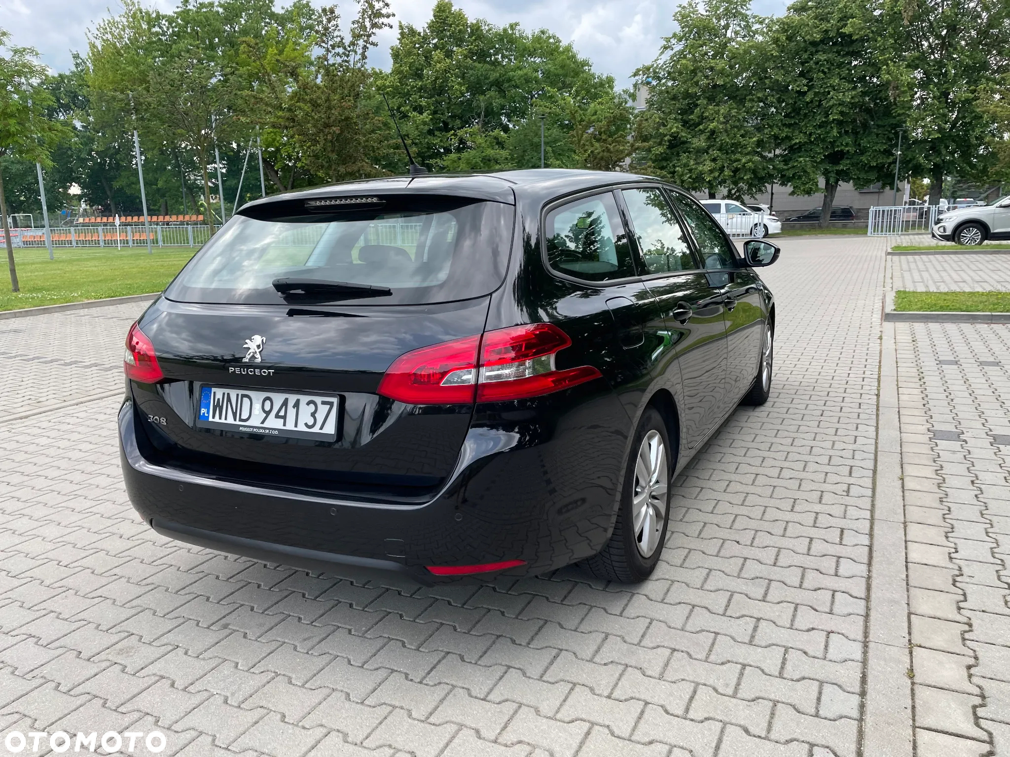 Peugeot 308 SW 1.5 BlueHDi Business Line S&S - 3