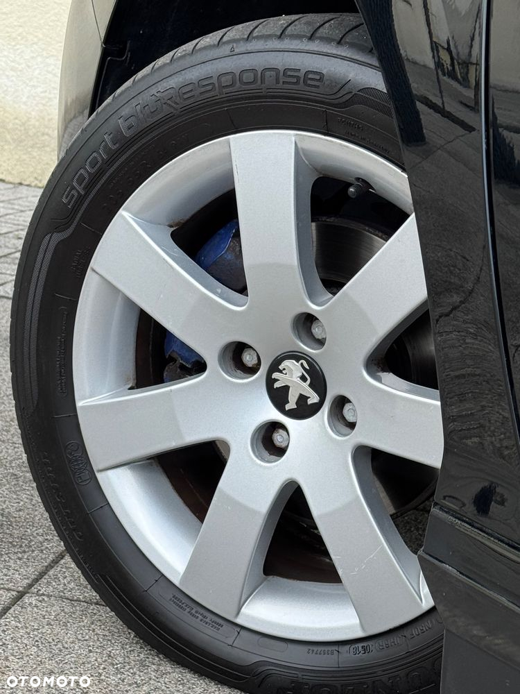 Peugeot 308 1.6 Premium - 28