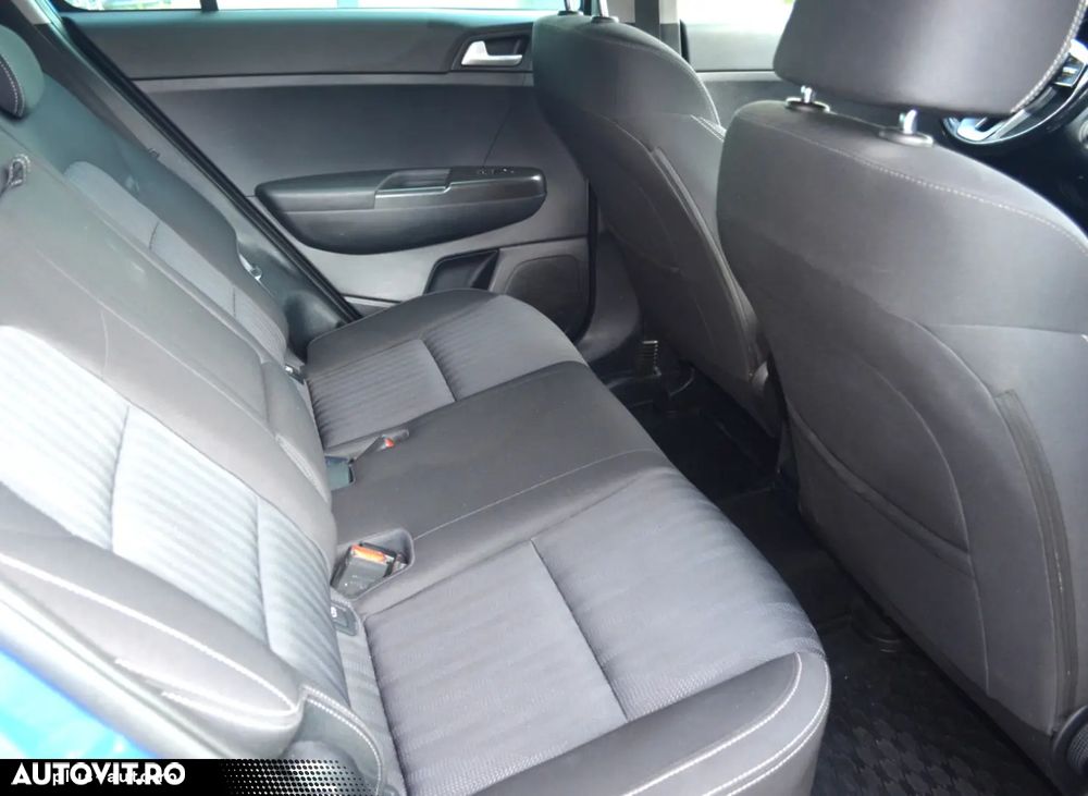 Kia Sportage 1.6 DSL 6MT 4x2 Style - 11