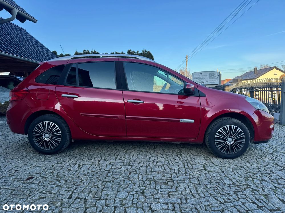 Renault Clio TCe 100 Expression - 4