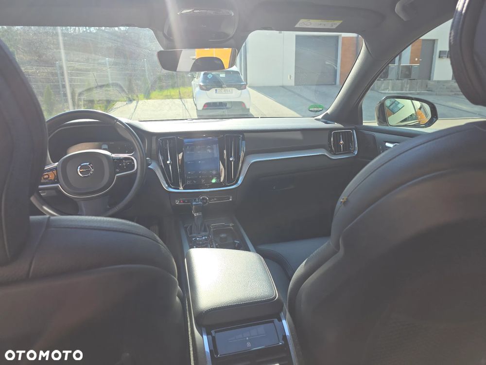 Volvo V60 D4 AWD Geartronic Inscription - 3