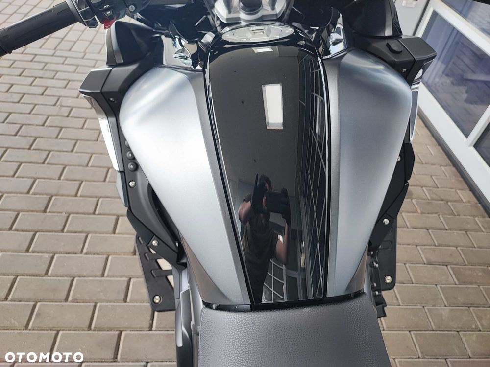 BMW K - 12
