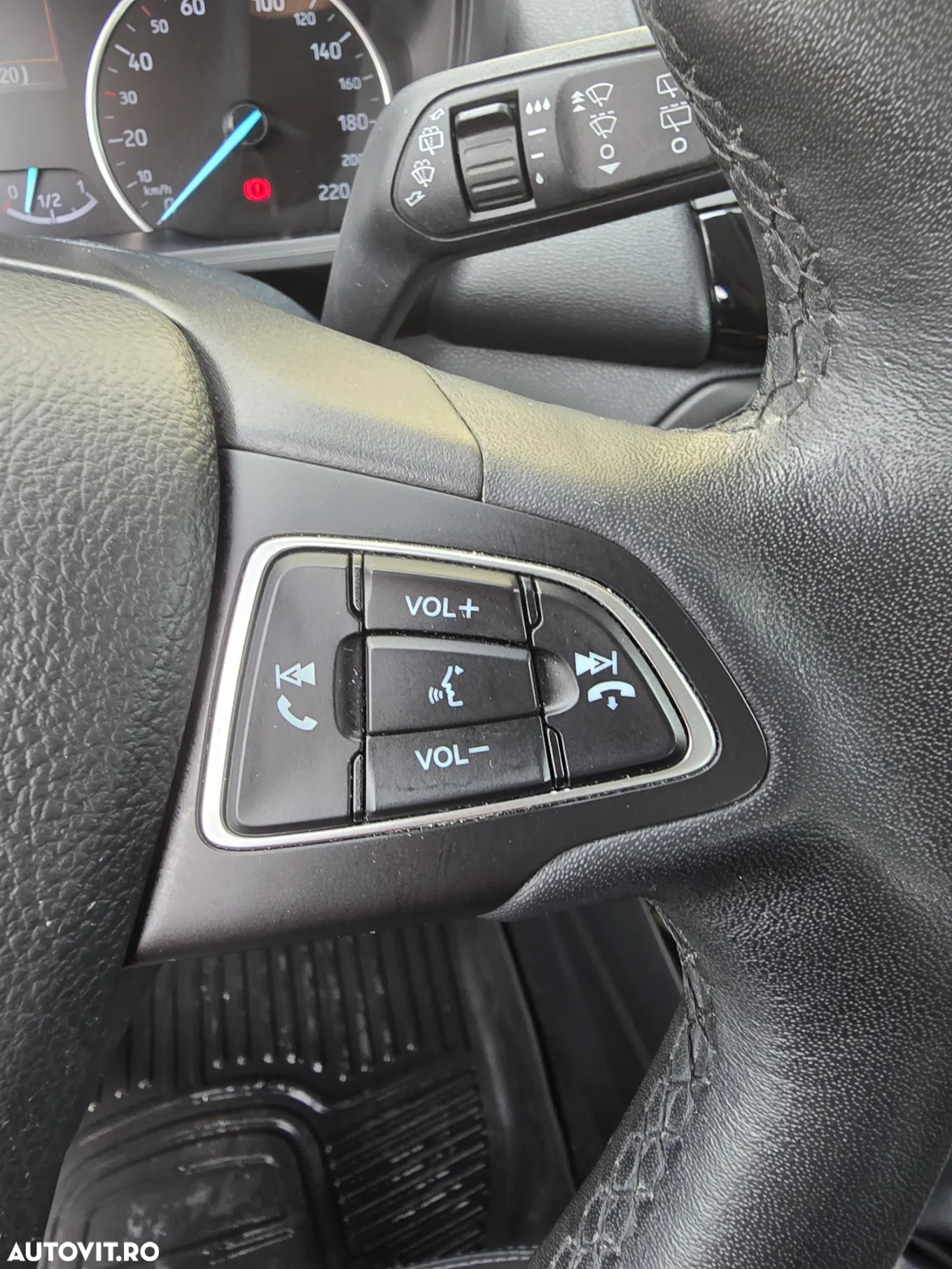 Ford EcoSport 1.5 EcoBlue Titanium - 15