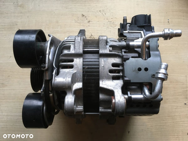ALTERNATOR BMW G42 G20 G22 G30 G32 G01 G02 8490438