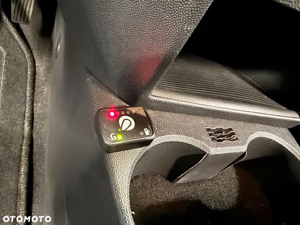 Opel Meriva 1.4 - 31