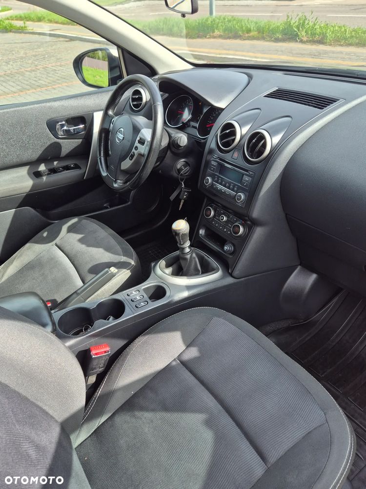 Nissan Qashqai - 10