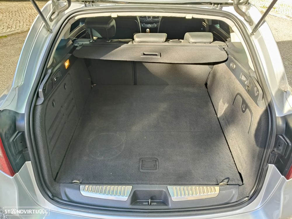 Renault Laguna Break 2.0 dCi Initiale - 24