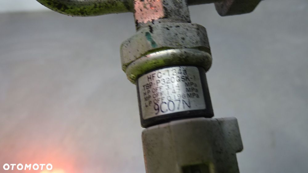 PRZEWÓD KLIMATYZACJI SUZUKI IGNIS 1.3 - 6