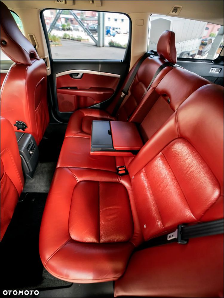 Volvo V70 - 33