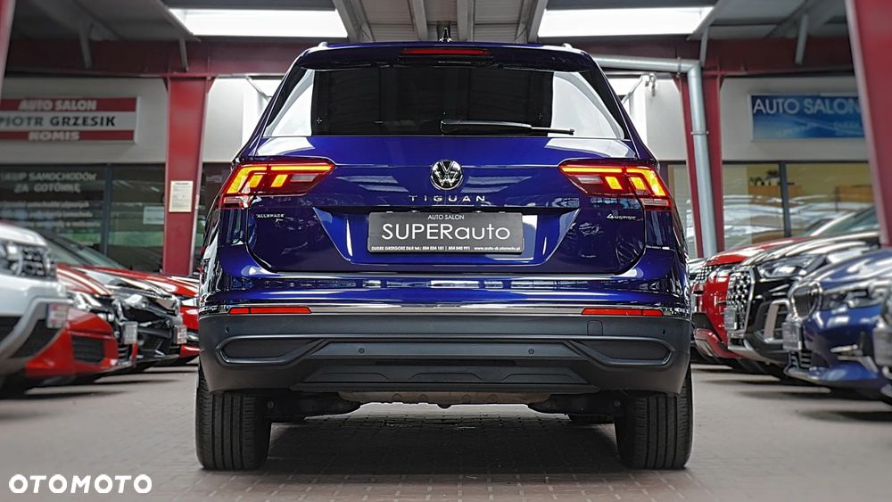 Volkswagen Tiguan 2.0 TSI 4Mot Life DSG - 10