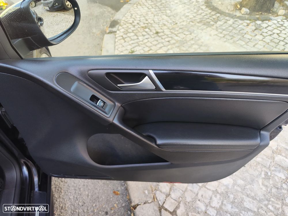 VW Golf 2.0 GTI DSG - 15