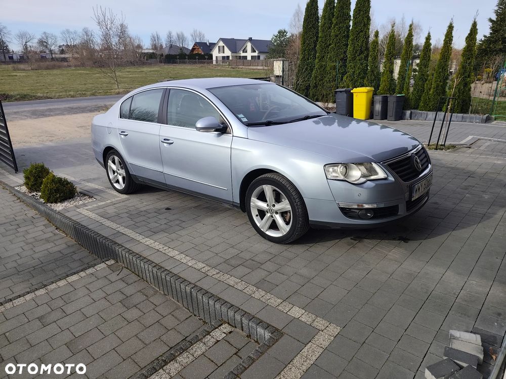 Volkswagen Passat 2.0 TDI Highline DSG - 9