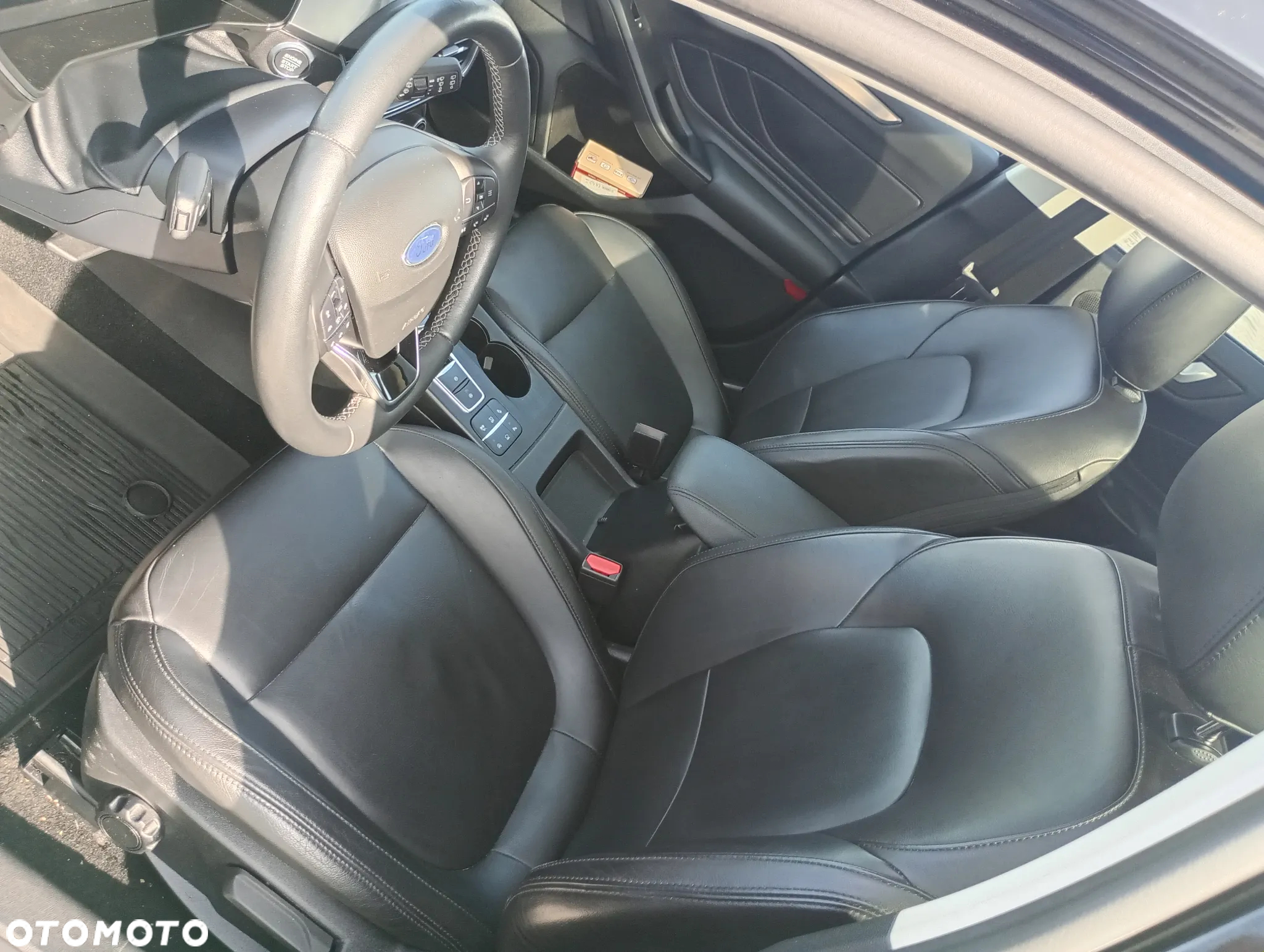 Ford Focus 1.0 EcoBoost Titanium Business - 15