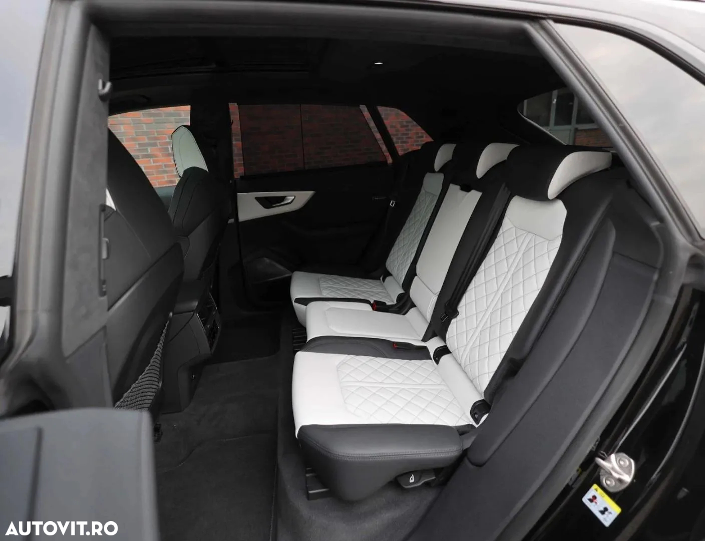 Audi Q8 3.0 55 TFSI quattro Tiptronic MHEV - 19