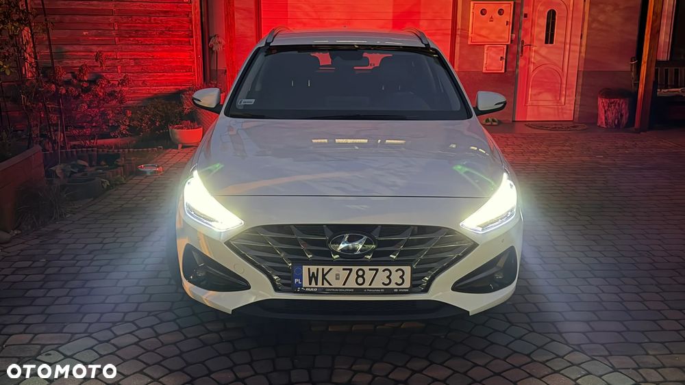 Hyundai i30 1.5 T-GDI 48V Premium DCT - 29