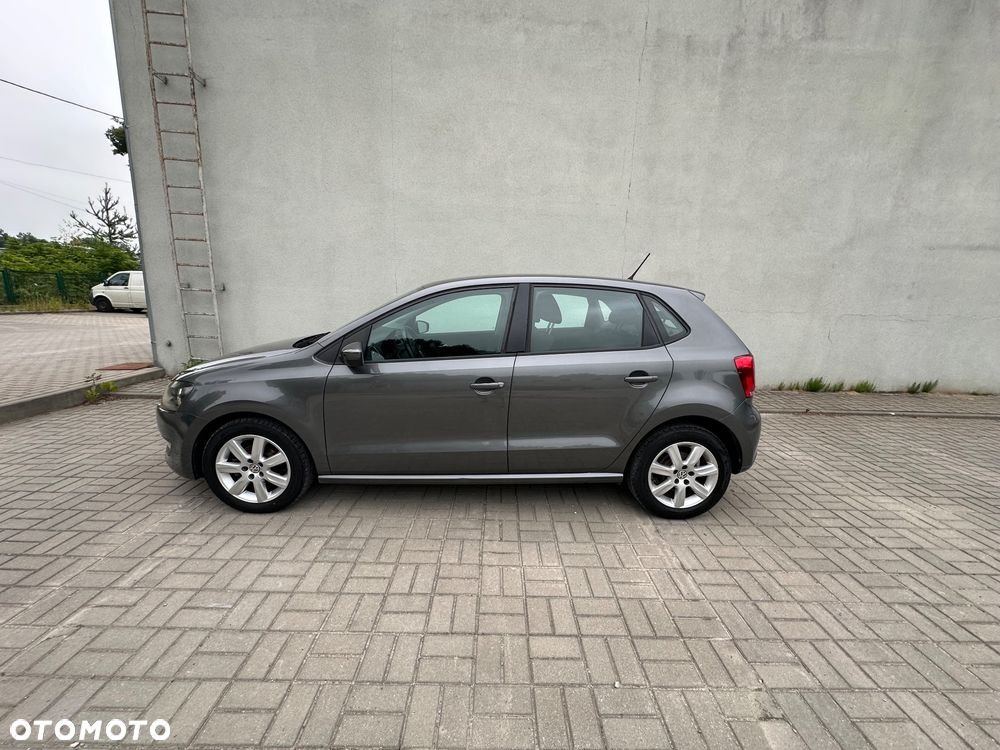 Volkswagen Polo 1.4 16V Trendline - 4