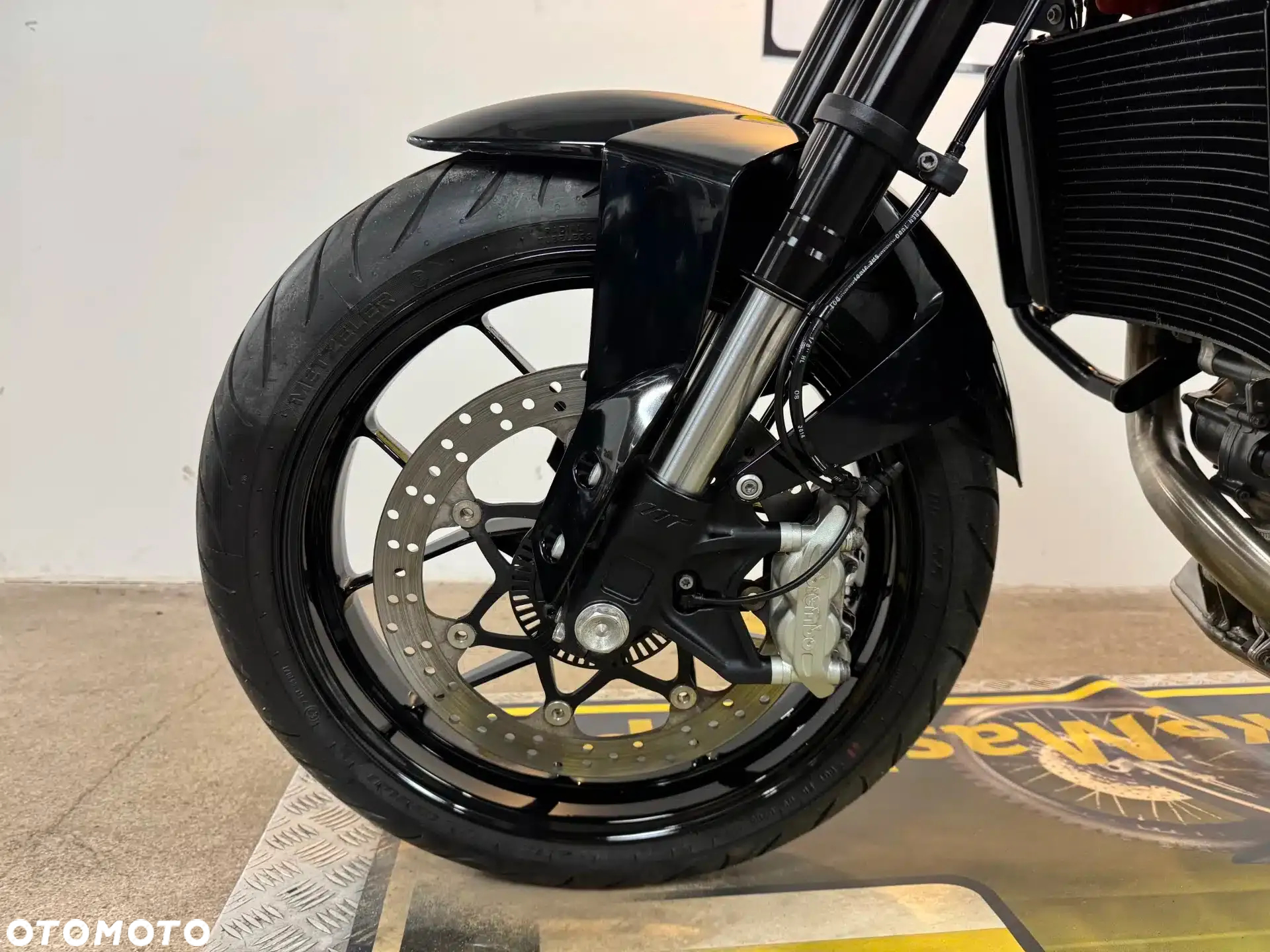 KTM Duke - 18
