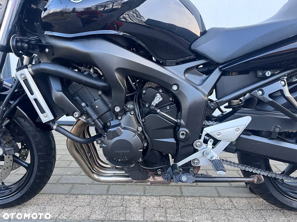 Yamaha FZ6 - 14