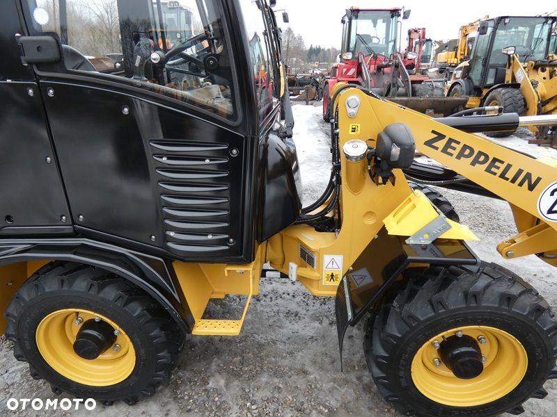 Zeppelin ZL25 ( Atlas AR320 ) 2024r / Powystawowa z Niemiec / Miniładowarka / - 28