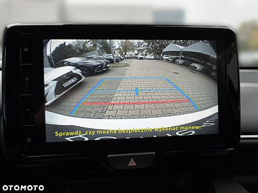 Toyota Yaris Hybrid 1.5 Style - 26
