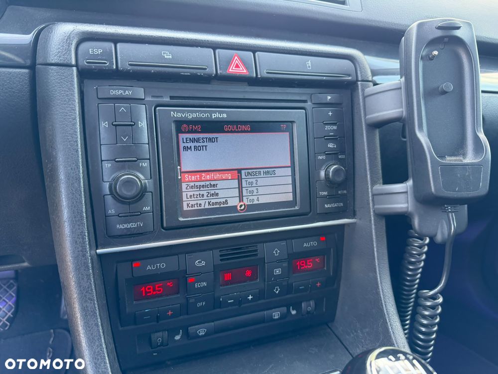 Audi A4 Avant 2.5 TDI - 13
