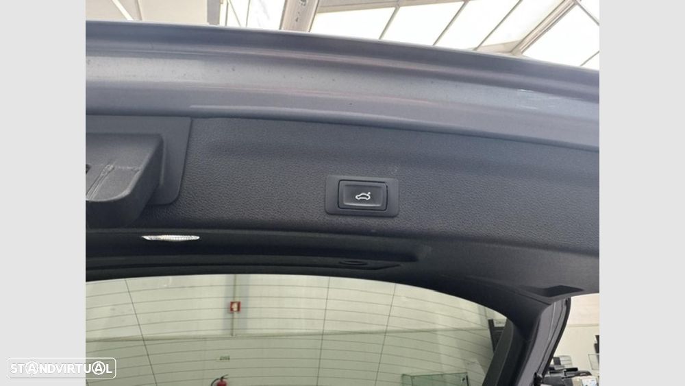 Audi A6 Avant 55 TFSIe quattro S line S tronic - 30