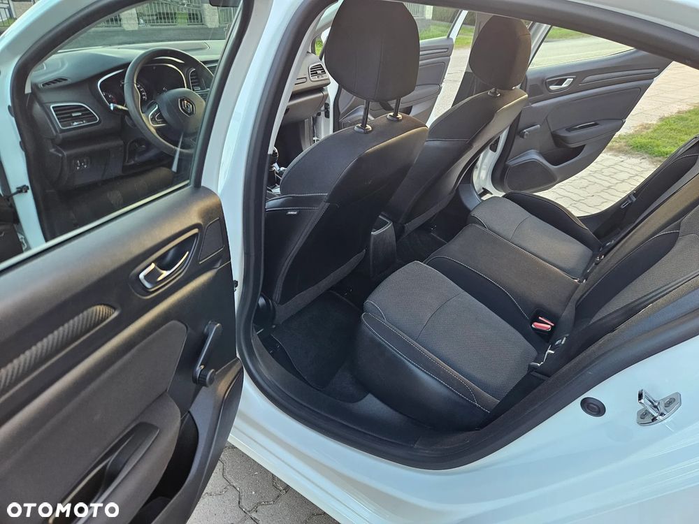 Renault Megane ENERGY TCe 100 LIMITED - 14