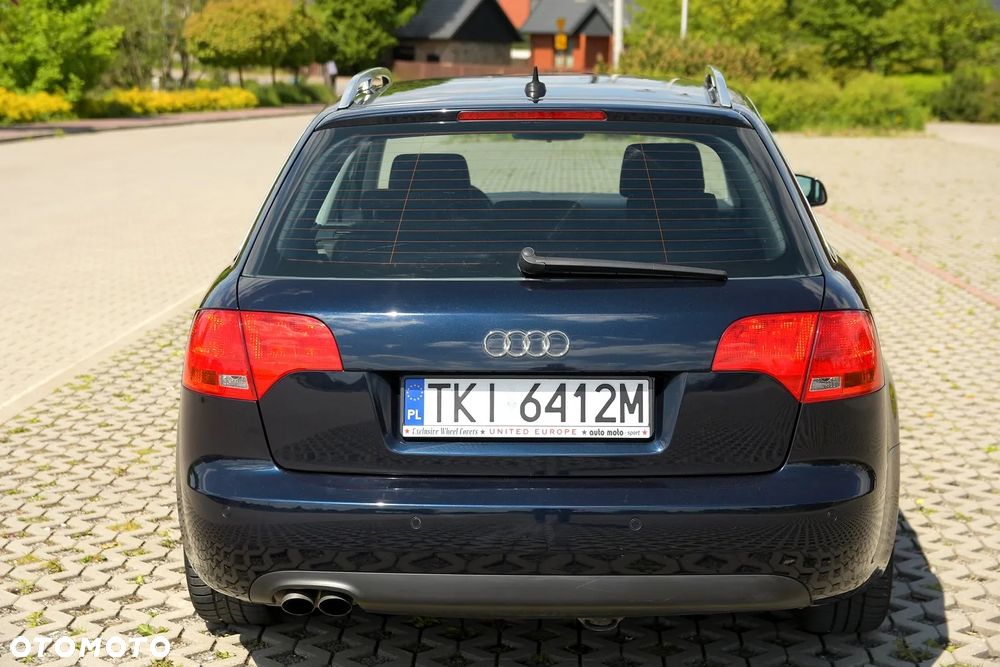Audi A4 Avant 2.0 TDI DPF - 6