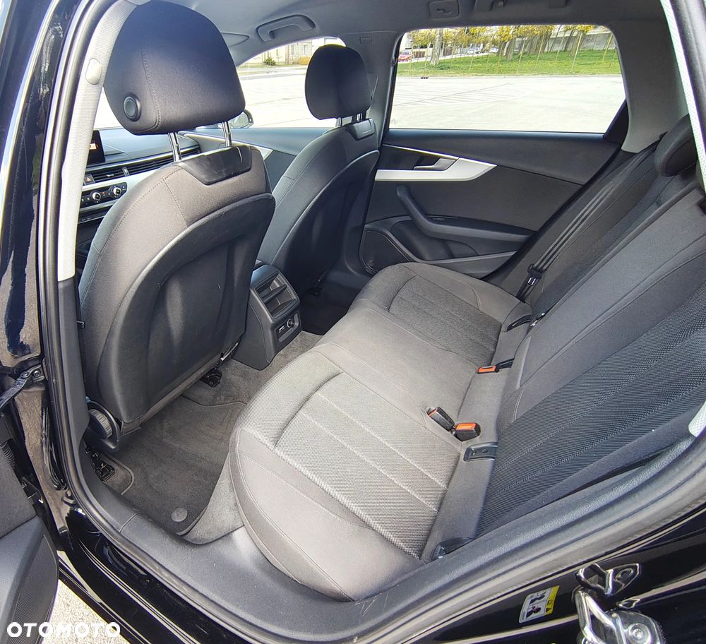 Audi A4 Avant 2.0 TDI sport - 29