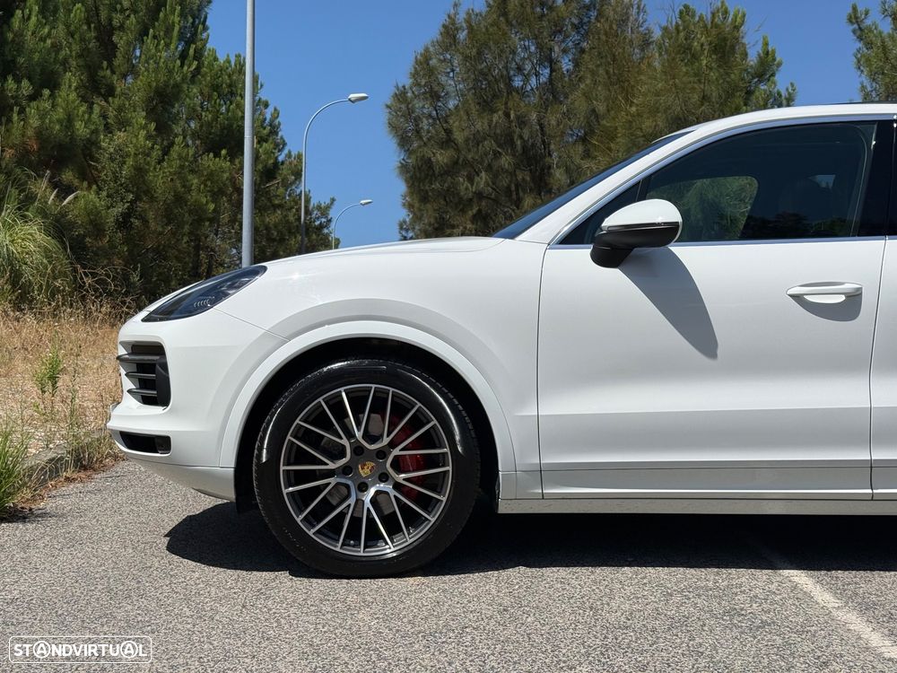 Porsche Cayenne E-Hybrid Tiptronic S - 16
