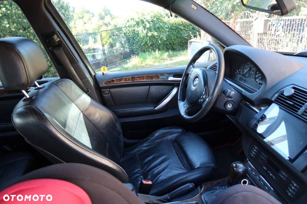 BMW X5 4.4i - 14