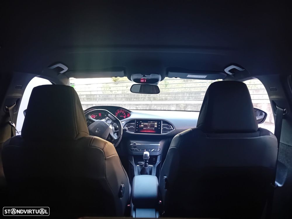 Peugeot 308 1.2 PureTech GT Line - 13