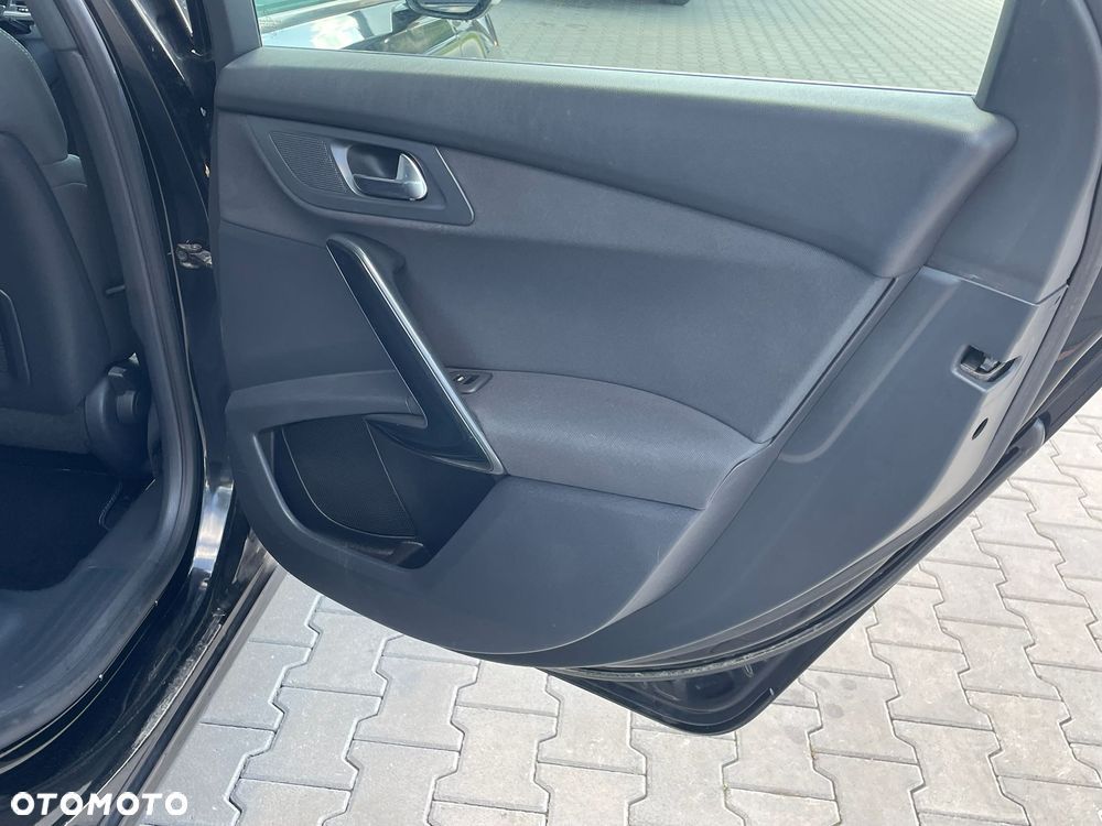 Peugeot 508 BlueHDi 120 EAT6 Stop&Start Business-Line - 20
