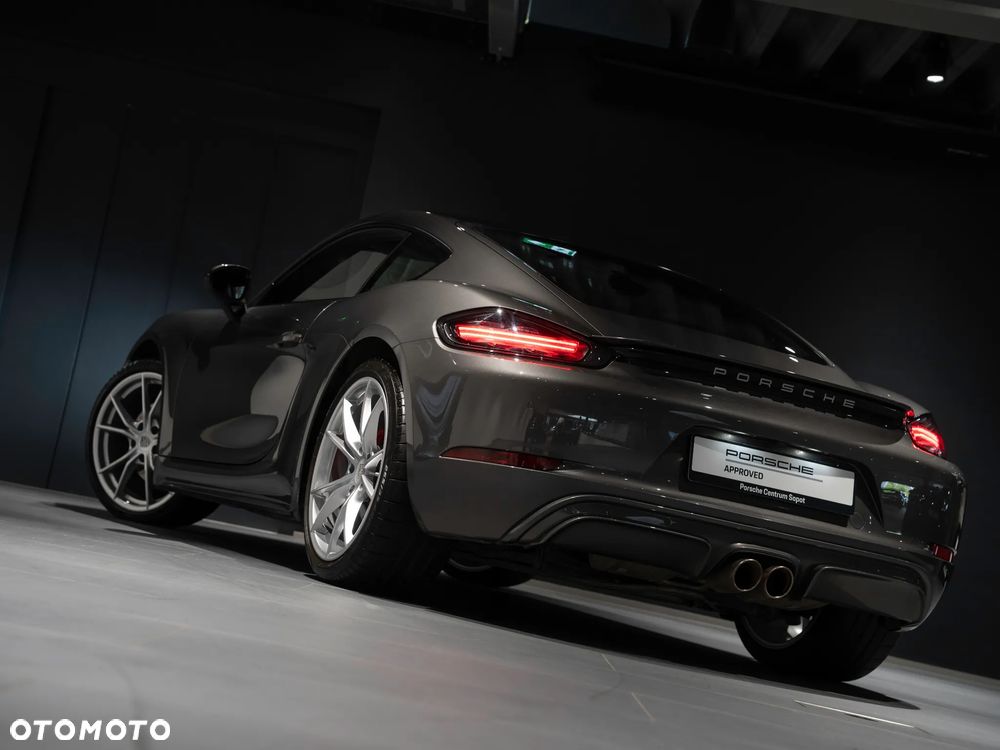 Porsche 718 Cayman GPF S PDK - 18