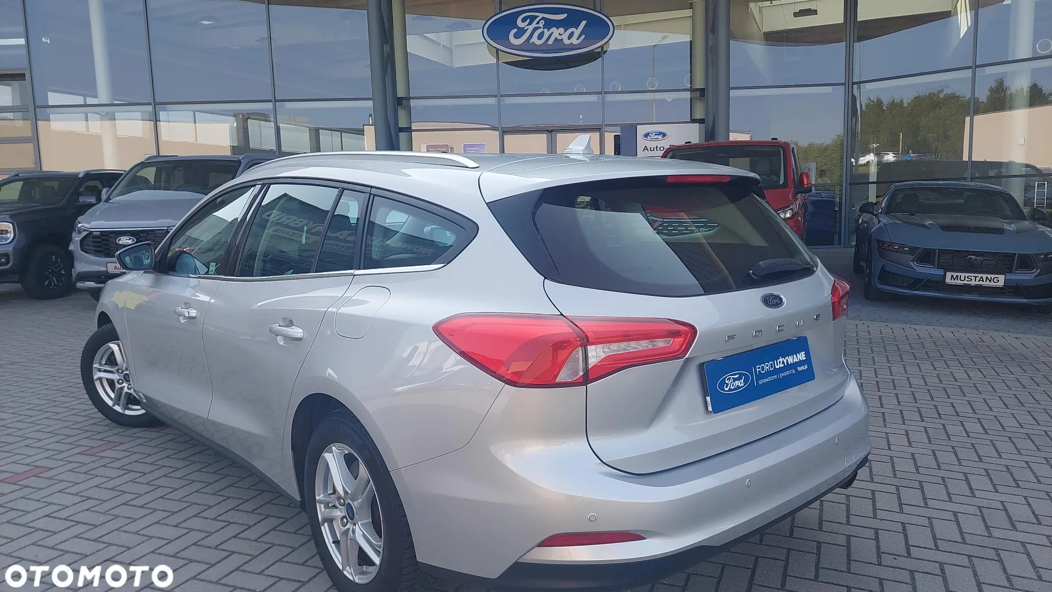 Ford Focus 1.0 EcoBoost Trend Edition - 10