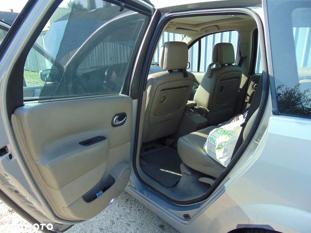Renault Scenic 2.0T 16V Privilege - 5