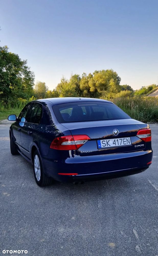 Skoda Superb 1.4 TSI Ambition - 4
