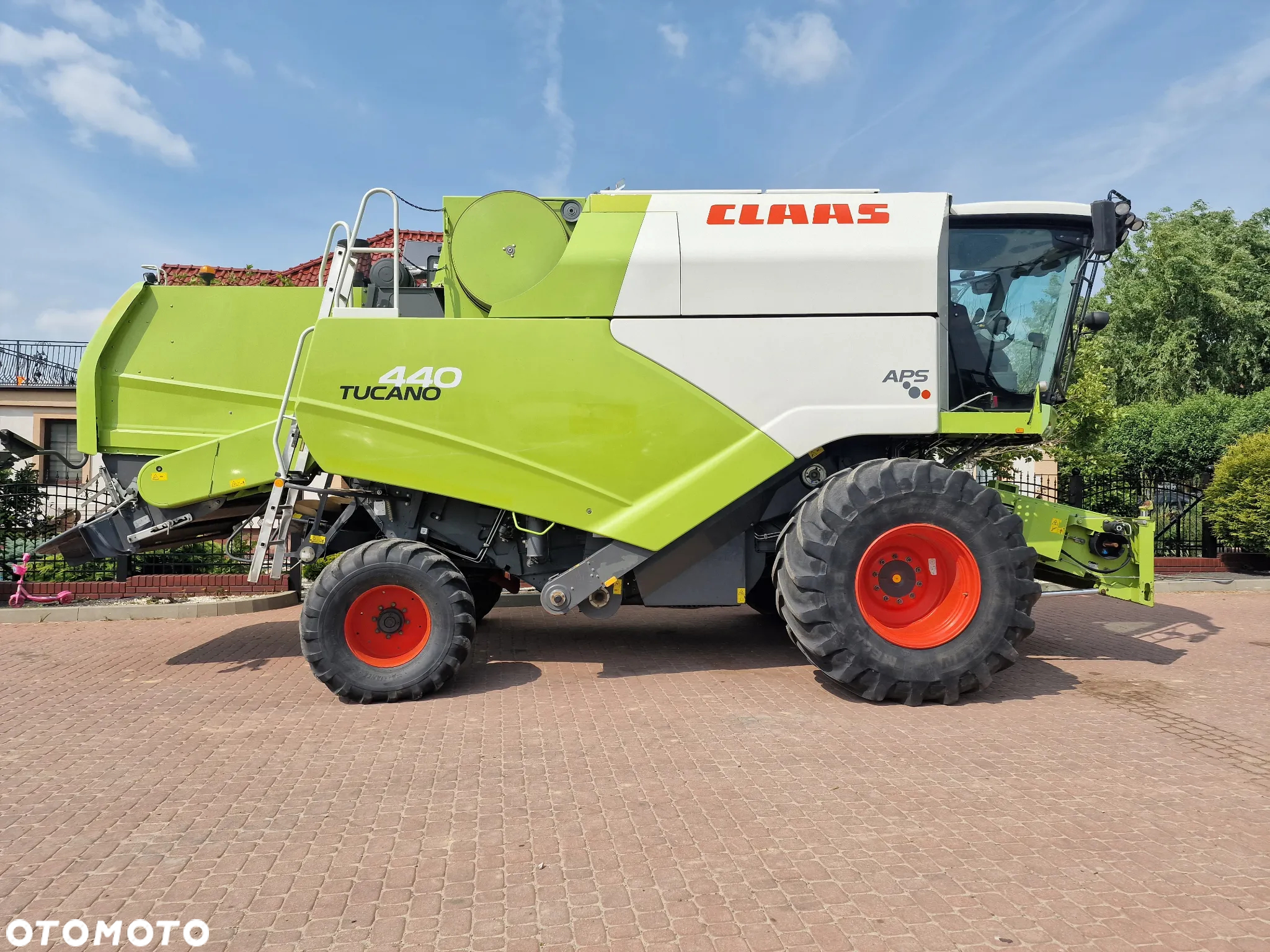 Claas Tucano 440, 5.4m, 4X4, 2010r. - 2