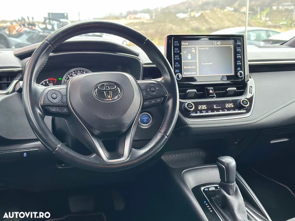 Toyota Corolla 1.8 HSD TS Dynamic - 13