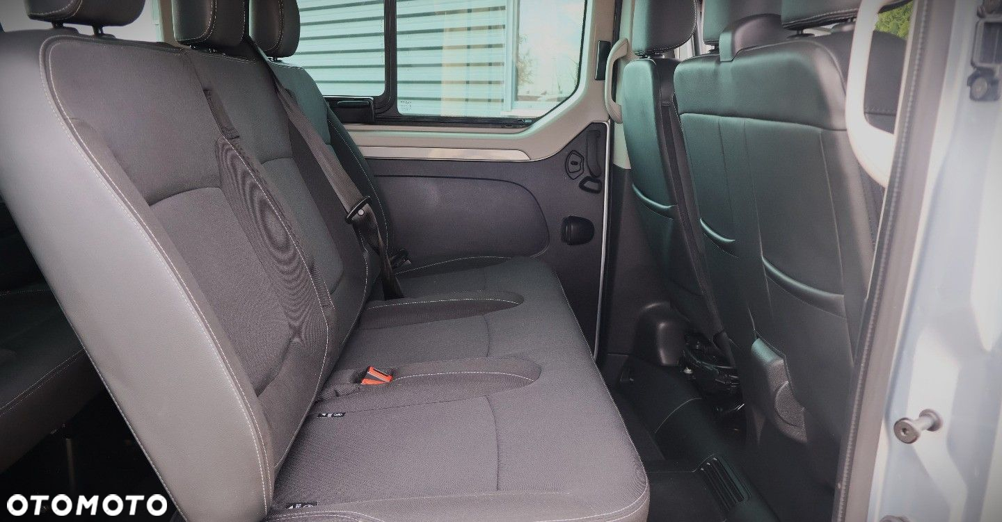Renault Trafic SpaceClass 2.0 dCi EDC - 21