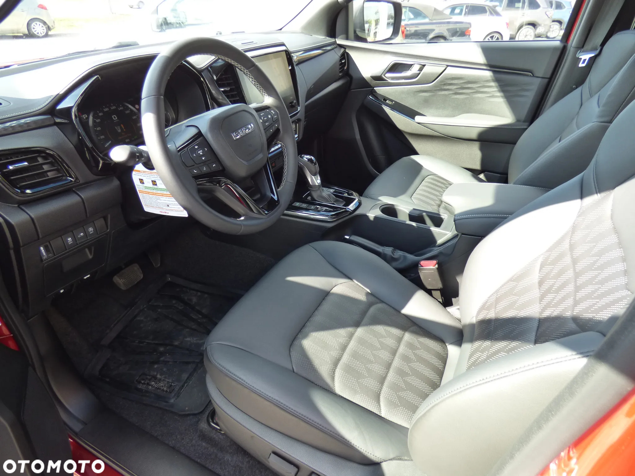 Isuzu D-Max 1.9 DC LSE - 12