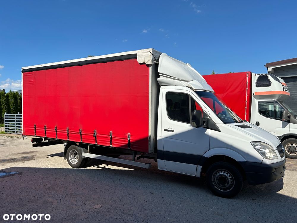 Mercedes-Benz Sprinter 519 - 10