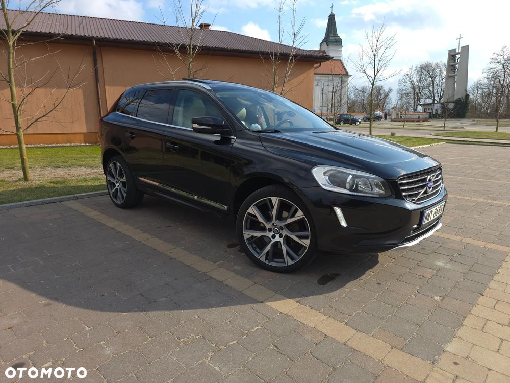 Volvo XC 60 D5 AWD Summum - 3