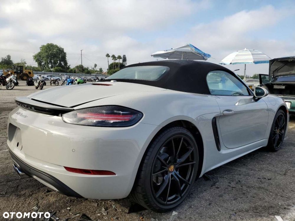 Porsche 718 Boxster - 4