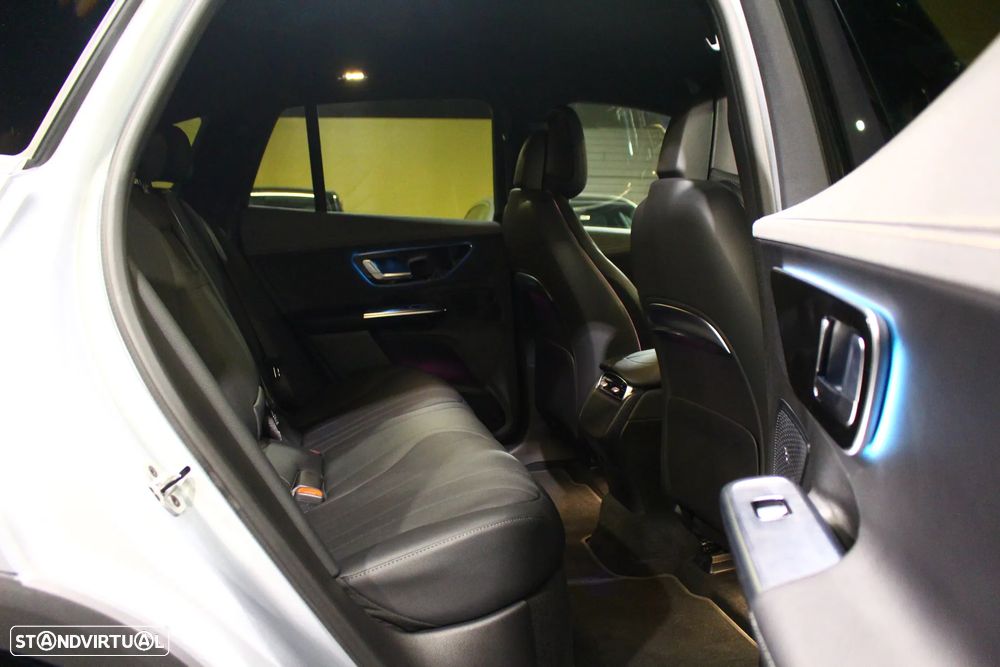 Mercedes-Benz EQE SUV 300 Edition - 28
