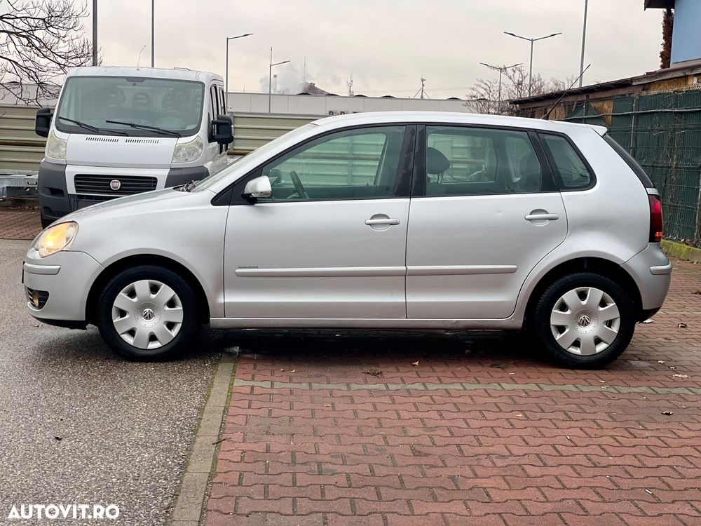 Volkswagen Polo 1.4 TDI Comfortline - 4
